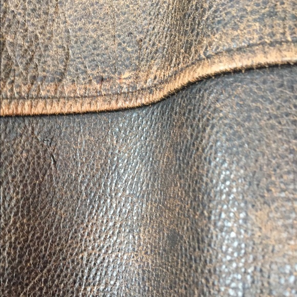 Heavy GORGEOUS leather coat. No offers, sorry. - Picture 8 of 8